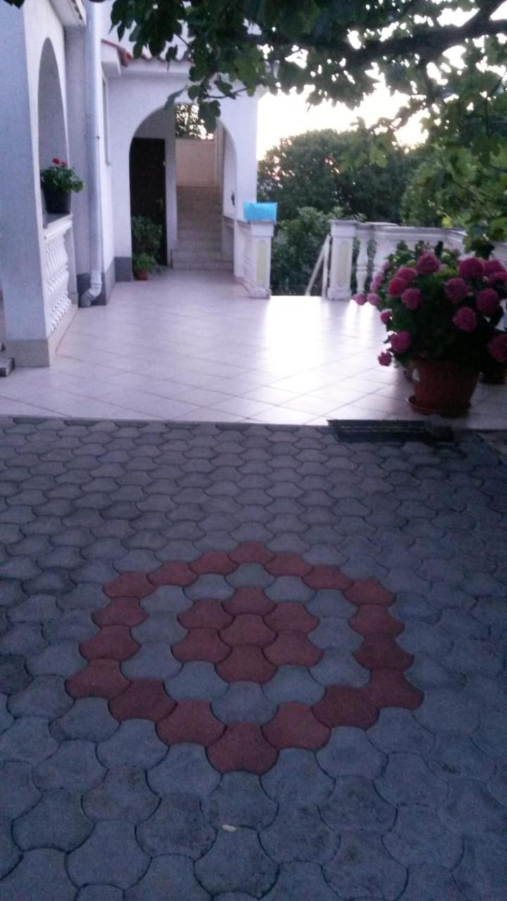 Apartments Rendulic Malinska Zewnętrze zdjęcie